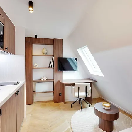 Holiday home Cosy And Modern - 2p - Saint Lazare 8eme Paris
